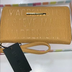 Steve Madden wallet